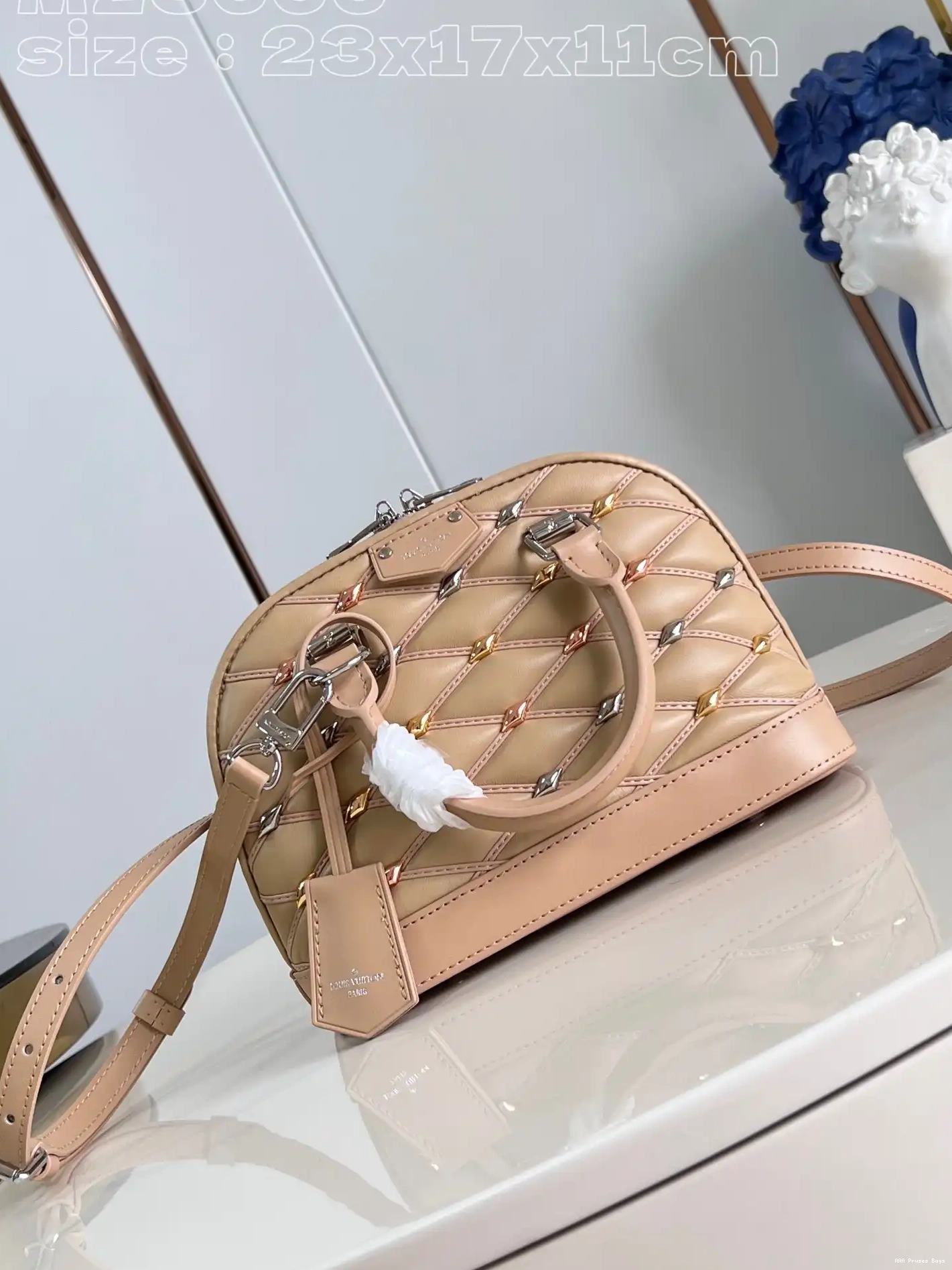 AAA Replica Ru LOUIS Alma VUITTON Nano 0526